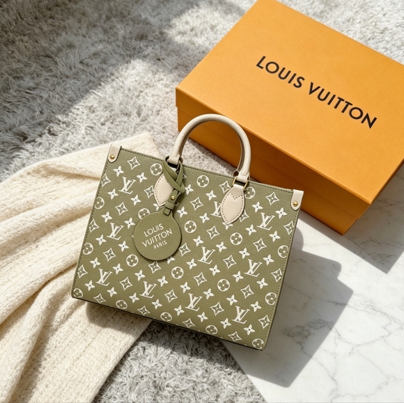 Coach Tops - Louis Vuitton MM Green